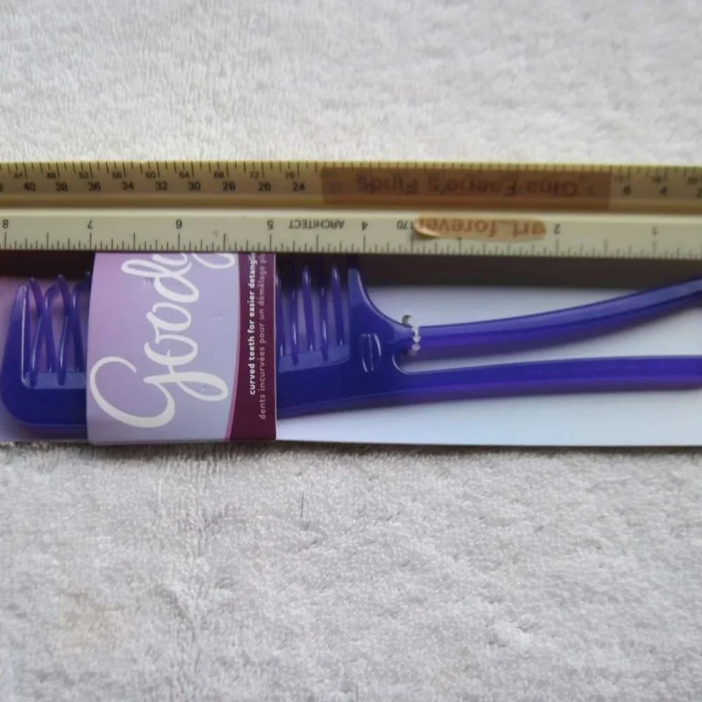 Goody Purple Plastic Frame Handle Curved Wide Teeth Detangling Hair Comb Wet Dry